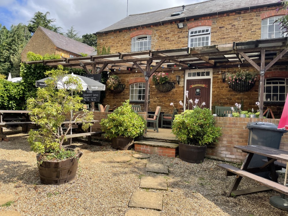 Country accommodation at The Coach and Horses, Brixworth